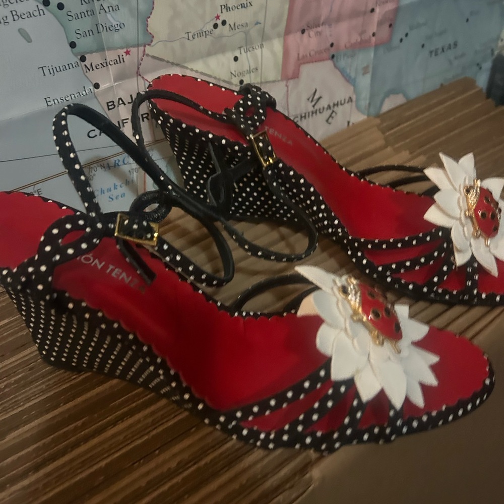 Polka Dot Wedge Sandals with Floral Accent